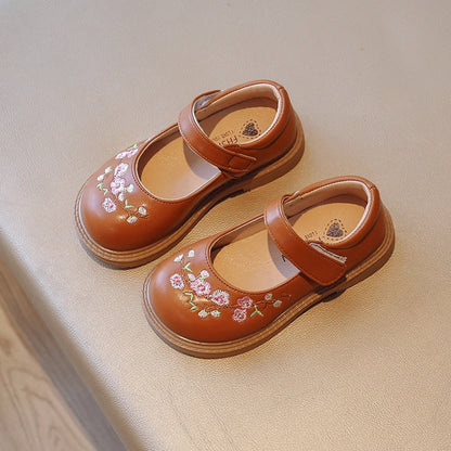 Zapatos De Cuero Flores Bordadas