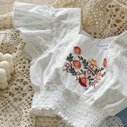 Camiseta + juego de bordados de flores de encaje