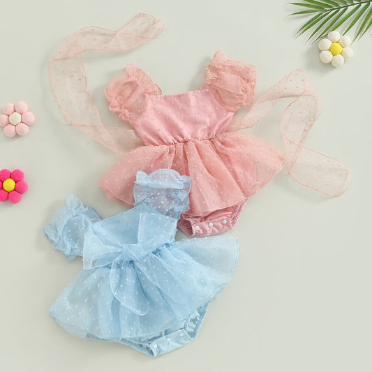 Lindo vestido mameluco de manga corta con lazo