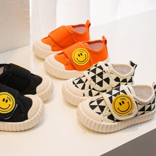 Sonrisas de tenis infantil