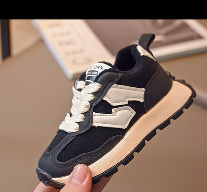 Zapatillas para niños con cordones