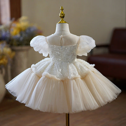 Vestido infantil con lazo brillante