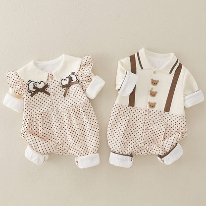 Mono infantil con cuello de osito de peluche